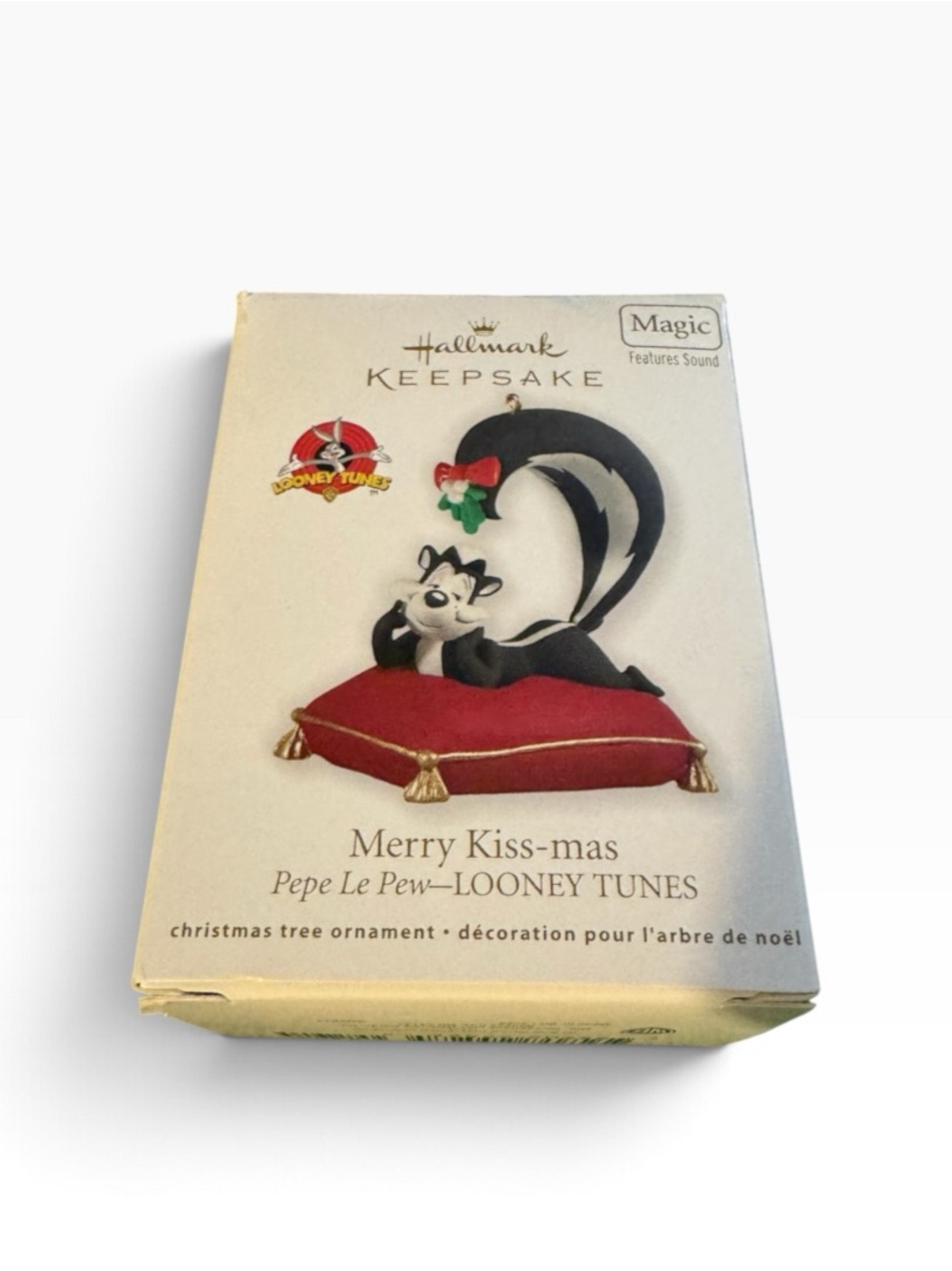 Merry Kiss-mas Pepe Le Pew Looney Tunes Christmas Ornament - Black & Red